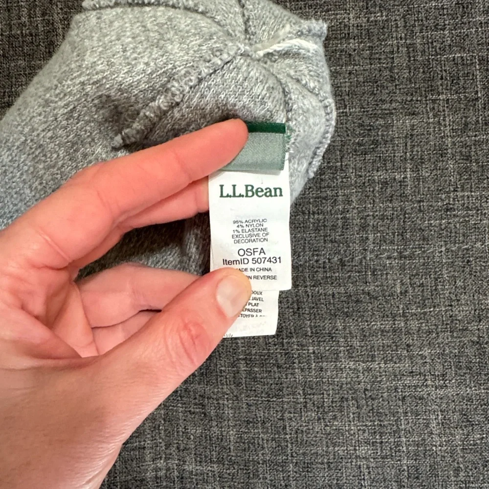 ✨ L.L. Bean Kids Winter Bundle Beanie + Fleece Gloves Set